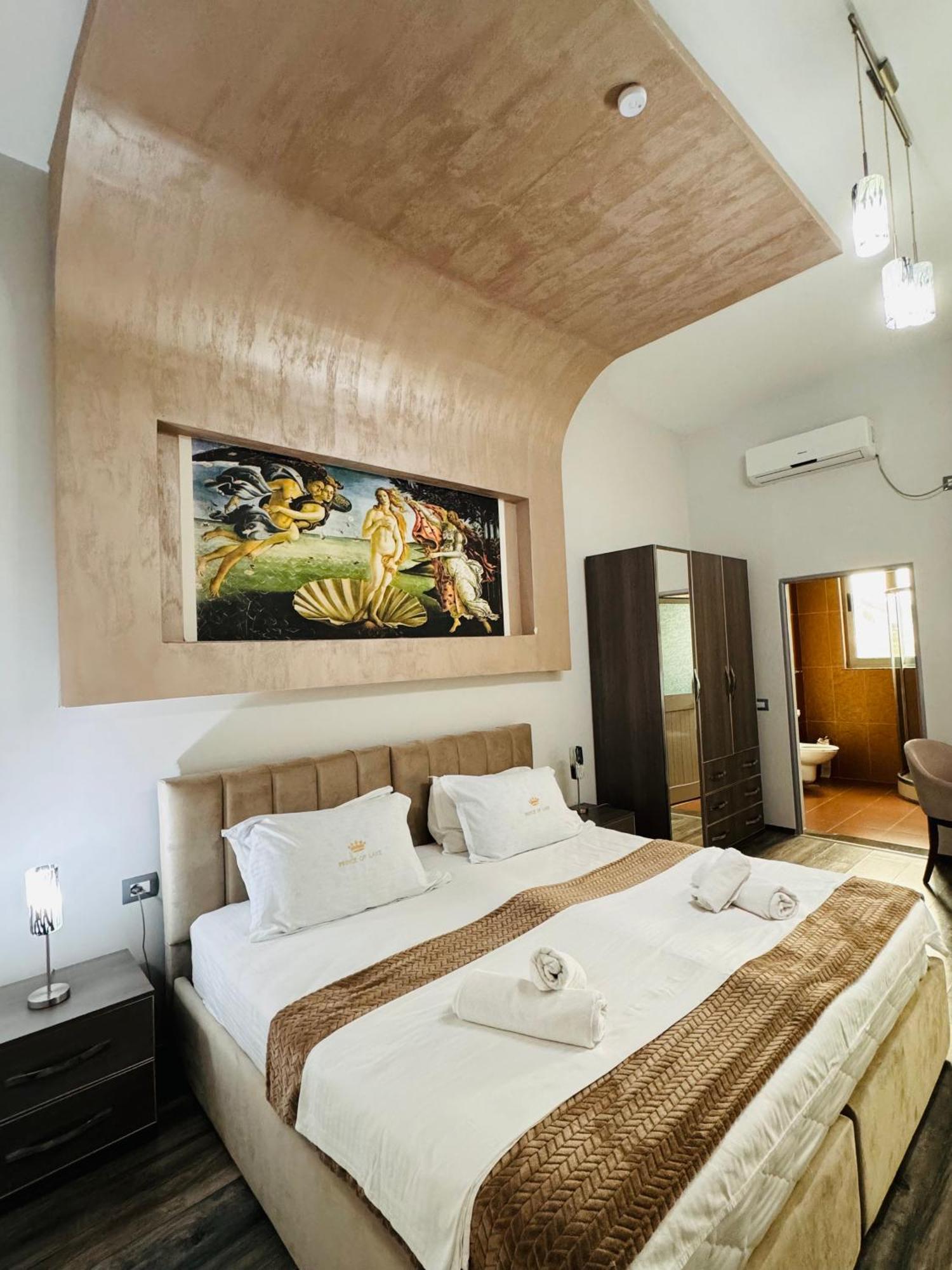 Prince Of Lake Hotel Canaj Exterior foto