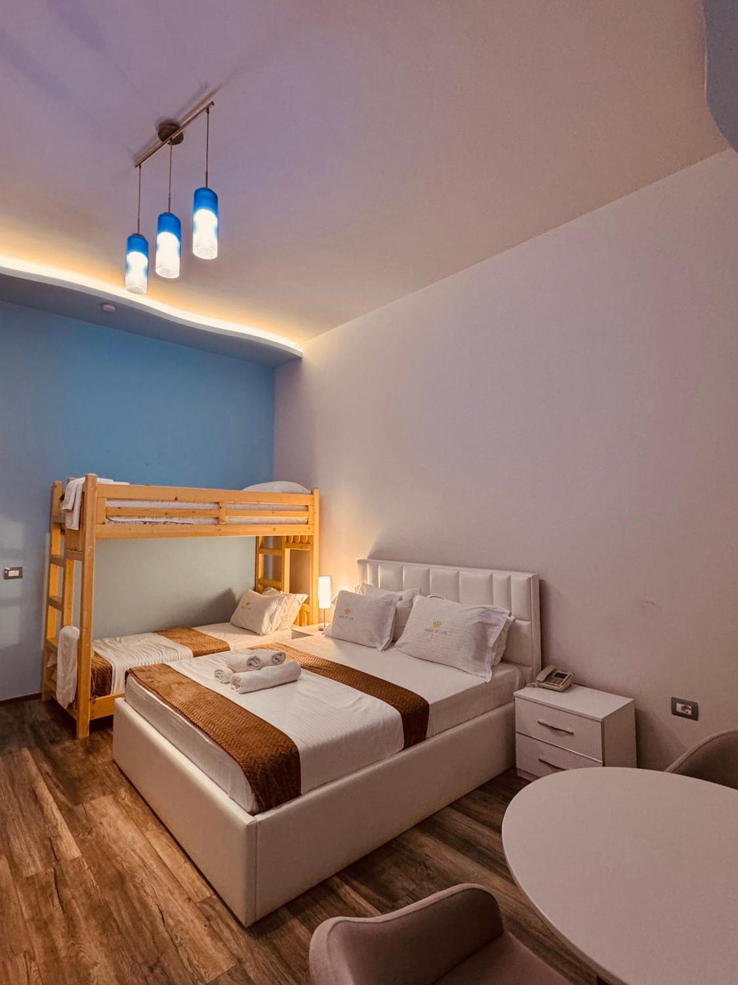 Prince Of Lake Hotel Canaj Exterior foto