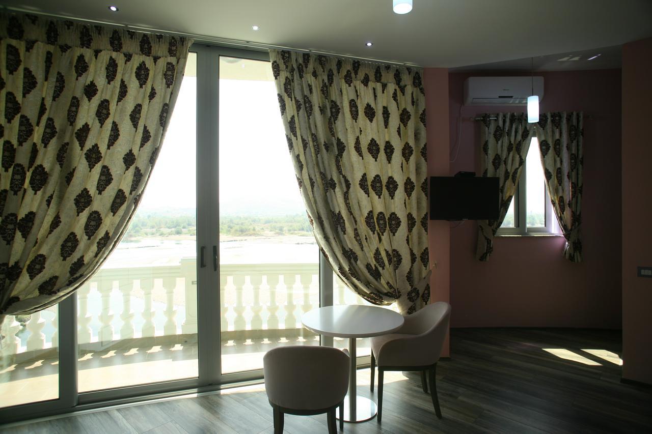 Prince Of Lake Hotel Canaj Exterior foto