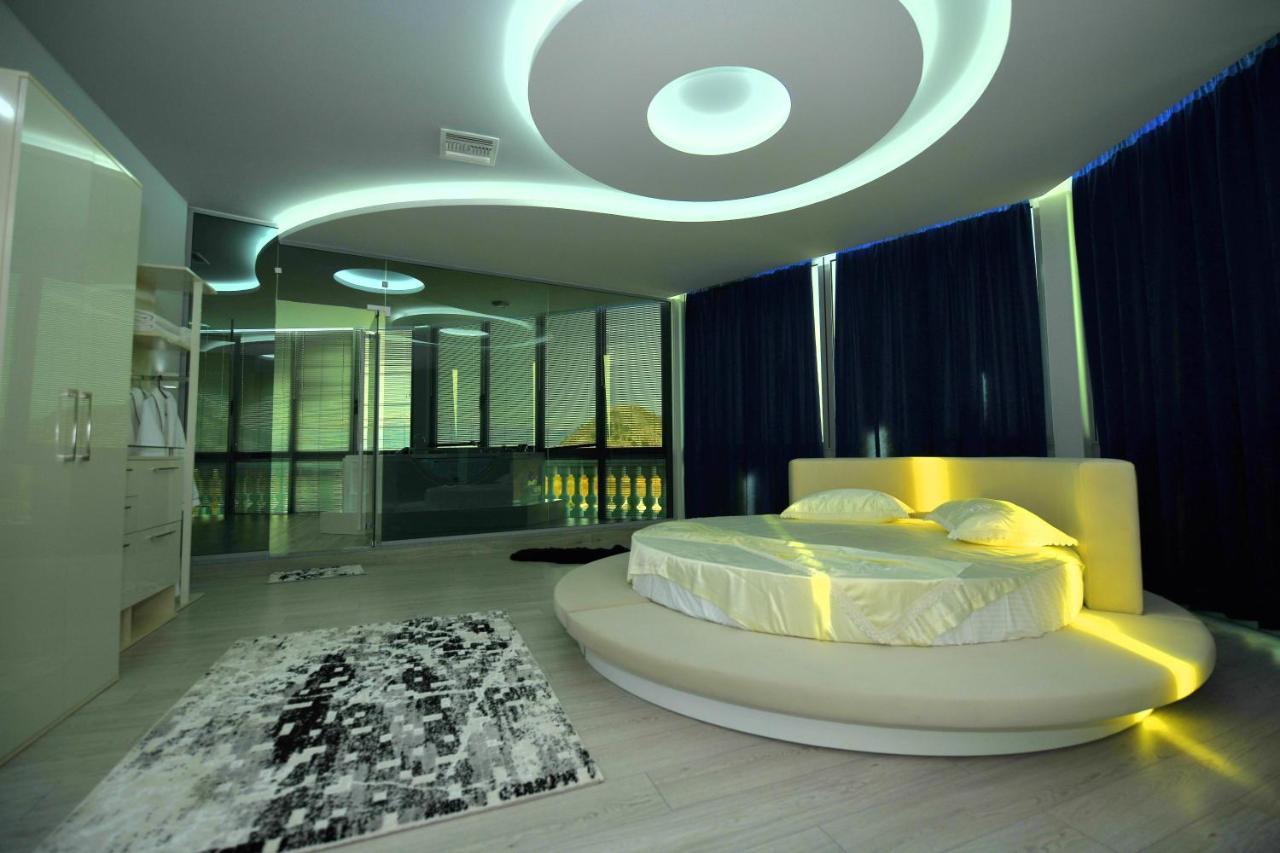 Prince Of Lake Hotel Canaj Exterior foto
